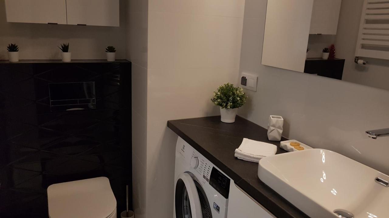 Grochowska Apartment Warszawa Exteriör bild